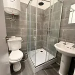 London Sheen Studio